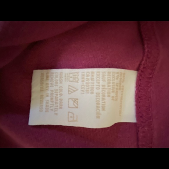 Raspberry colored pullover top - Picture 5 of 6